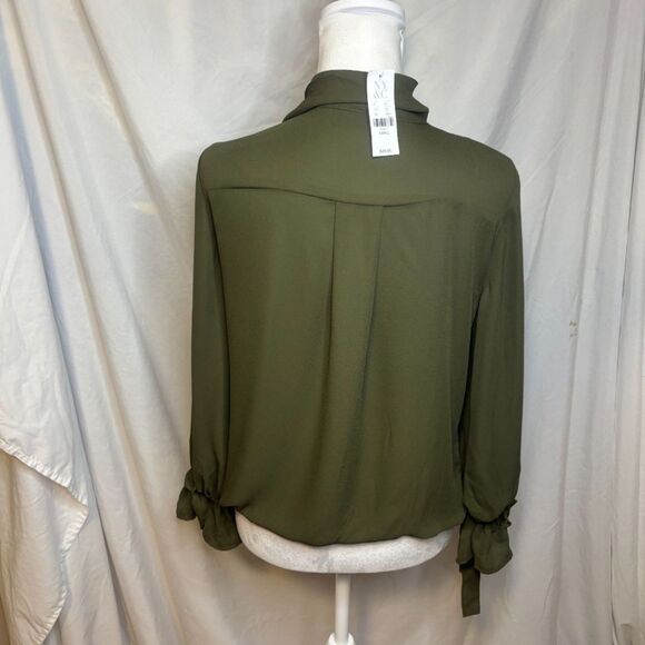 New York & Company Split Neck Green Double Pocket Blouse Long Sleeve Top NWT - Picture 6 of 8